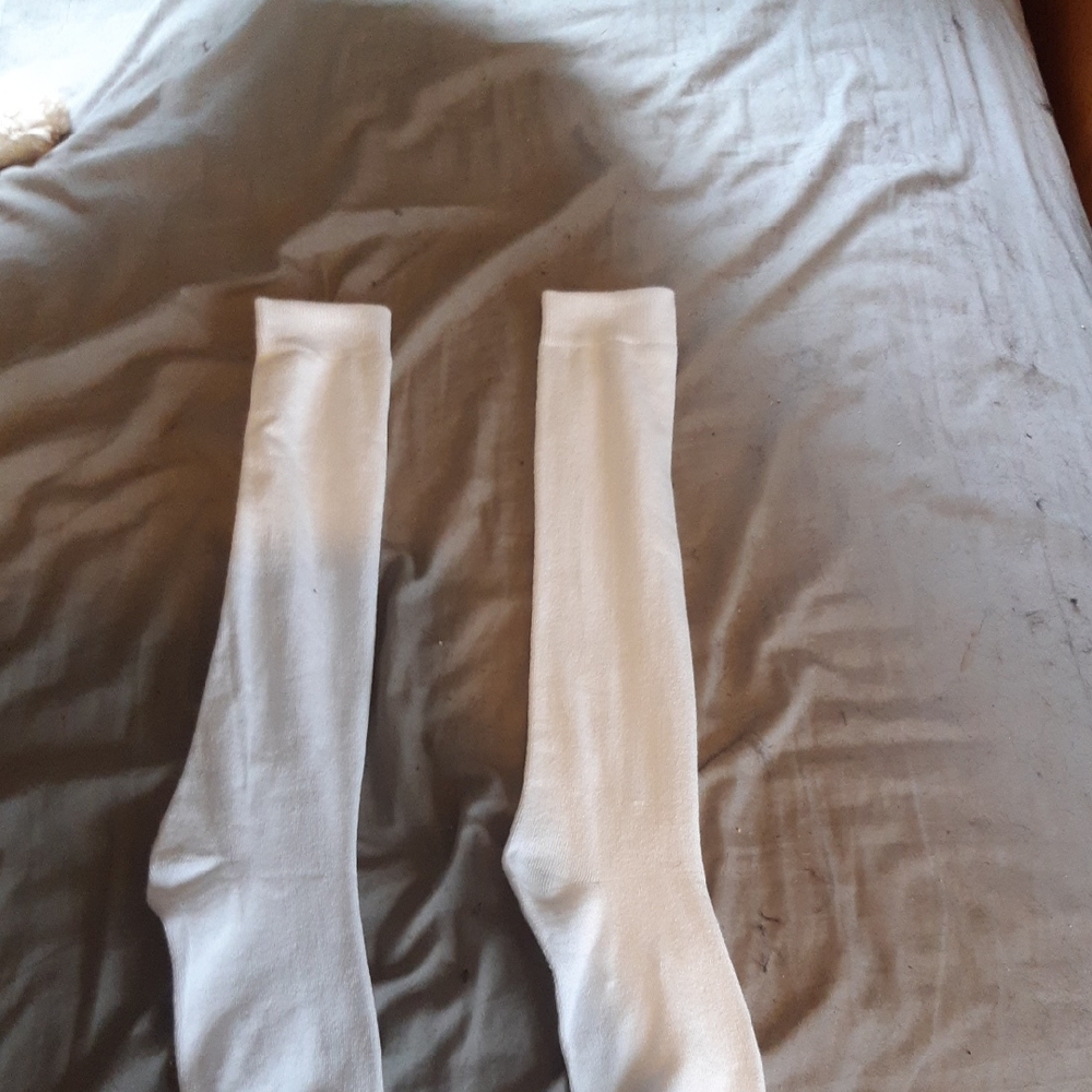 White Men's Socks